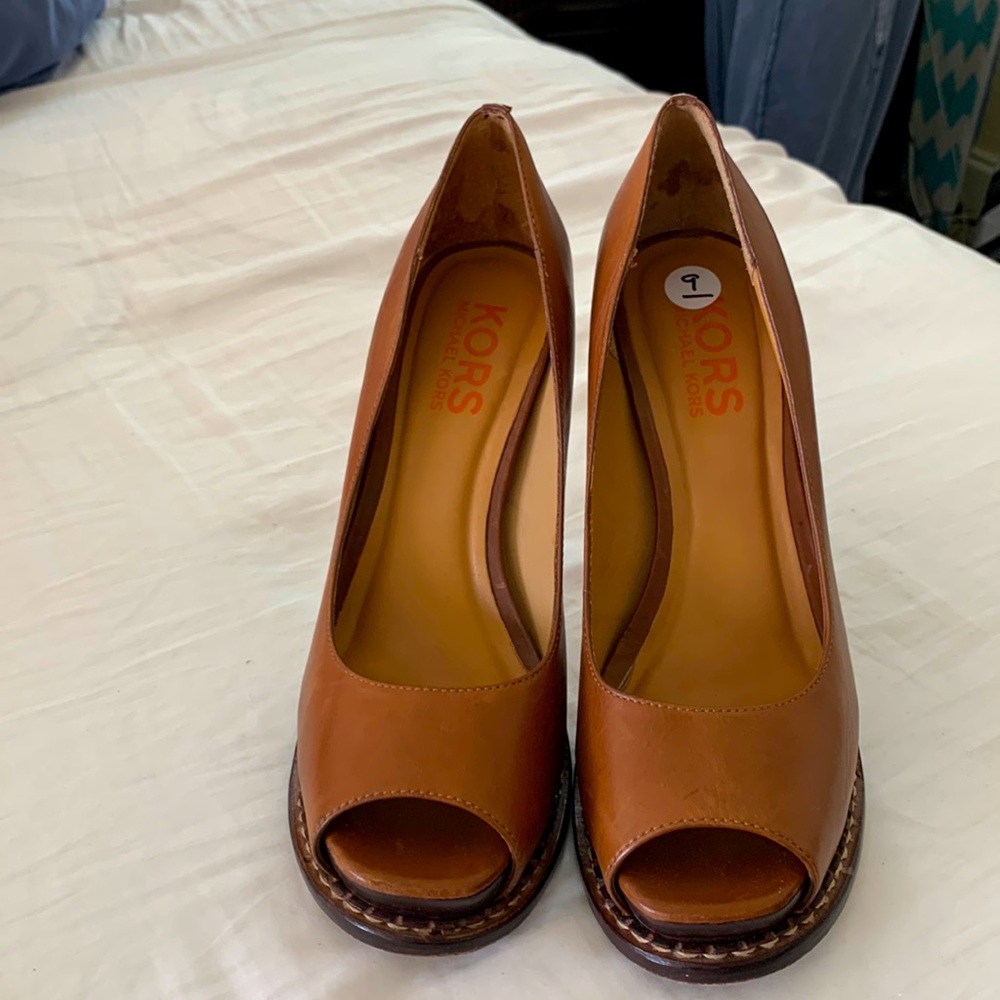 Womens Michael Kors heels worn only once